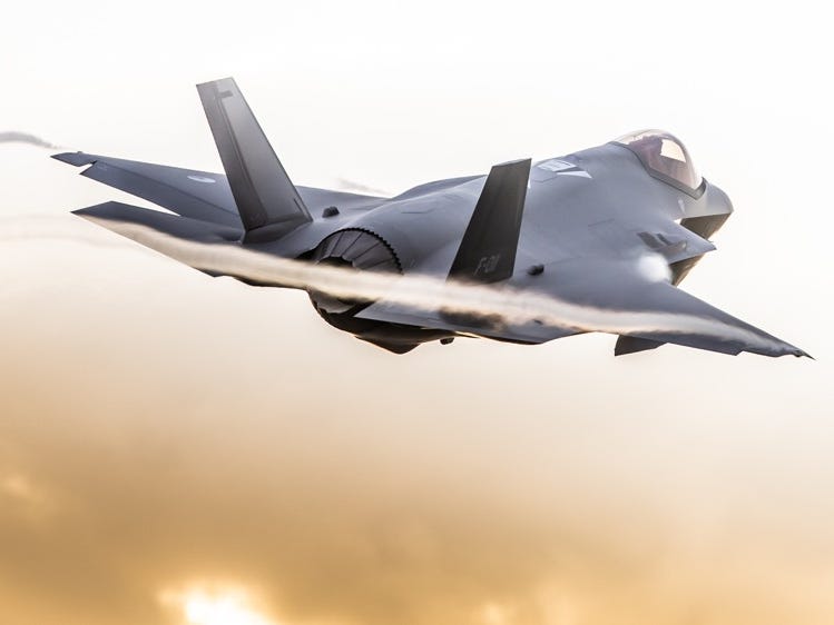 La OTAN está desplegando F-35 holandeses y noruegos sobre Polonia en un gran impulso a las defensas aéreas