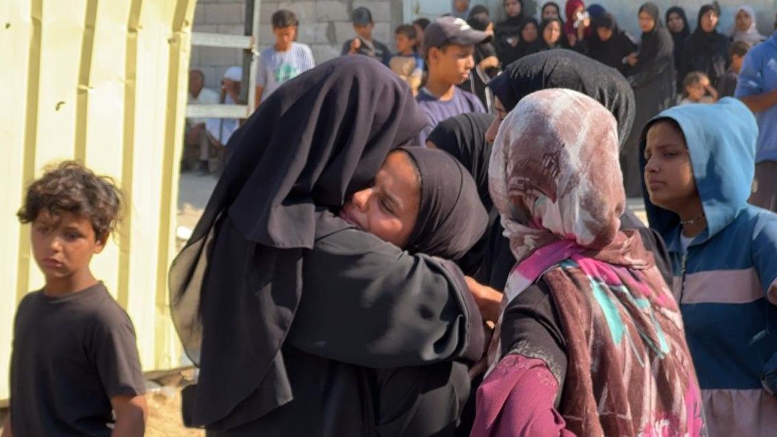 El sitio de Gaza Aid ofreció un día de ‘solo mujeres’. No detuvo el asesinato