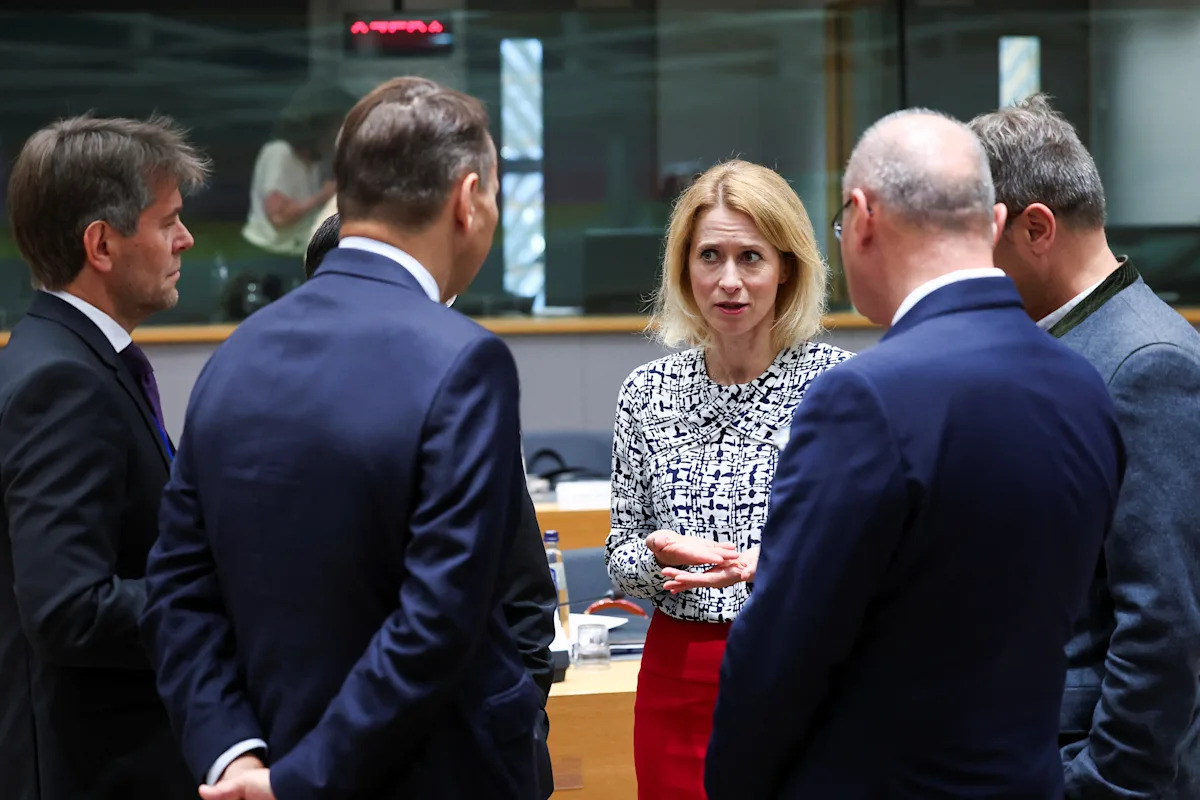 La UE exige más acción de Israel sobre el acuerdo de ayuda a medida que continúan los ataques en Gaza