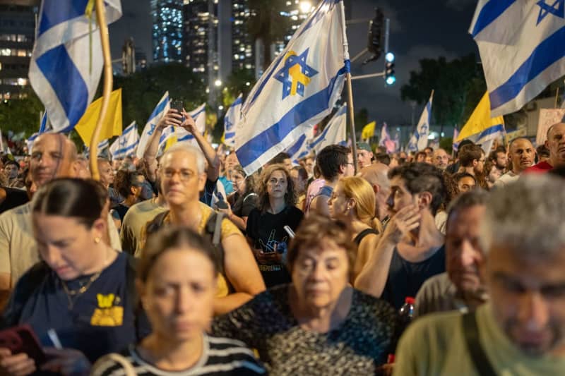 Grandes manifestaciones de lanzamiento de rehenes criticadas por Netanyahu