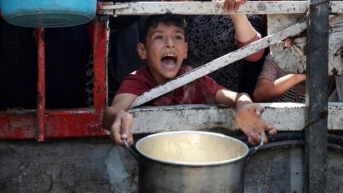 Cómo las políticas de Israel crearon la hambruna en Gaza