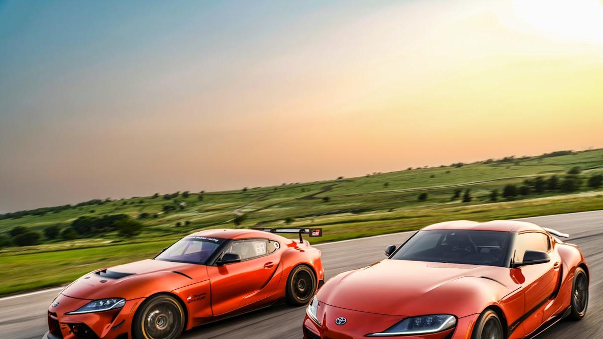 Según los informes, el nuevo Toyota Celica podría ir a mediados del motor y AWD, mientras que supra podría empacar 500 hp.