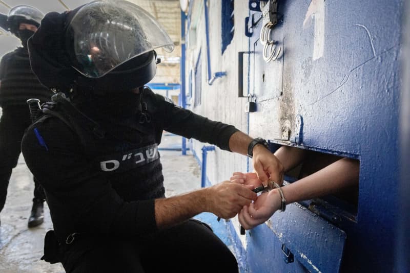 ¿Cuántos prisioneros palestinos siguen recluidos en Israel?