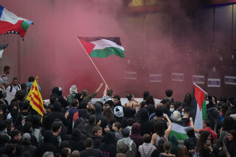 Decenas de miles se recuperan en España mientras Israel detiene la flotilla de Gaza Aid Flotilla